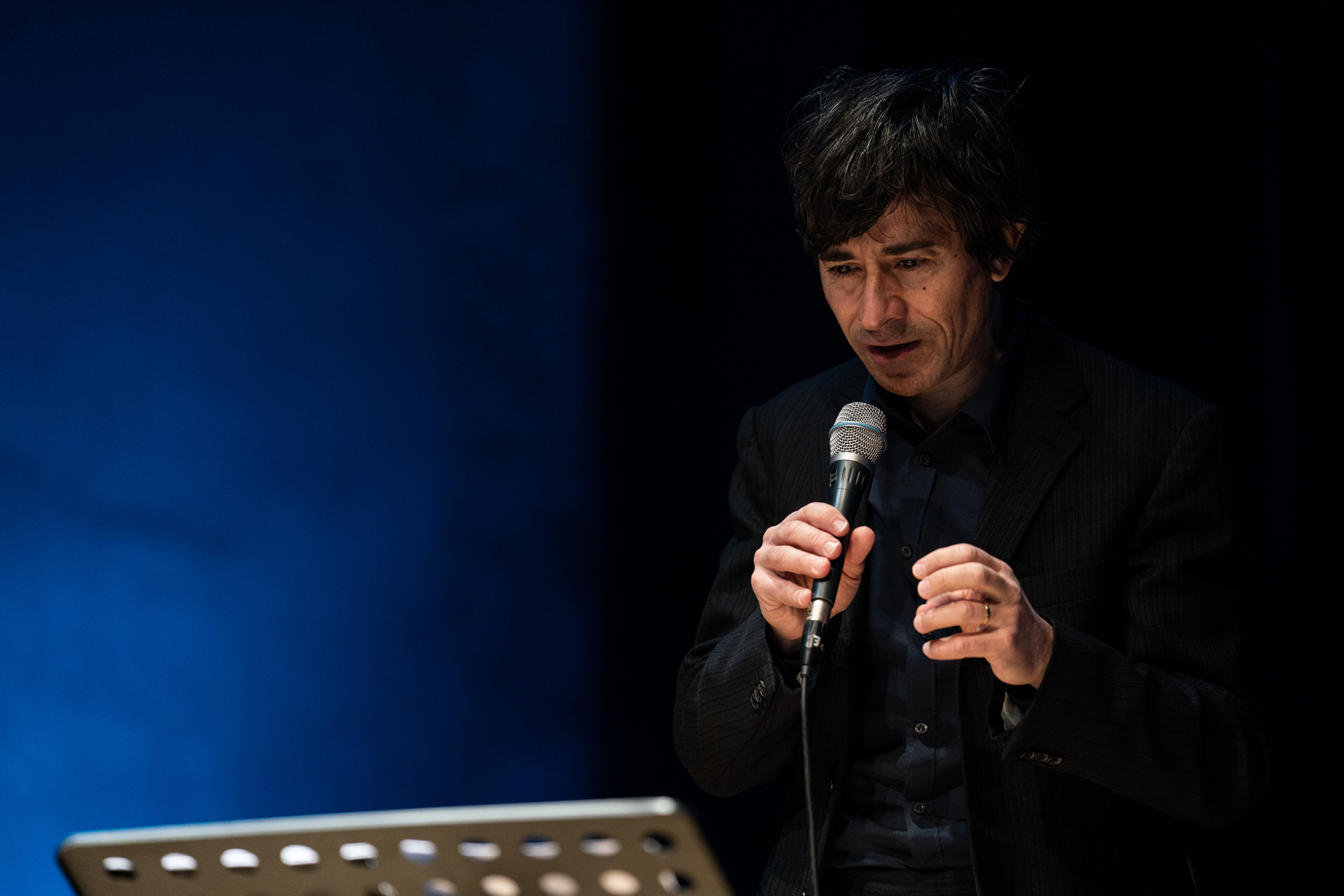 "La Scoperta della Luna" con Luigi Lo Cascio