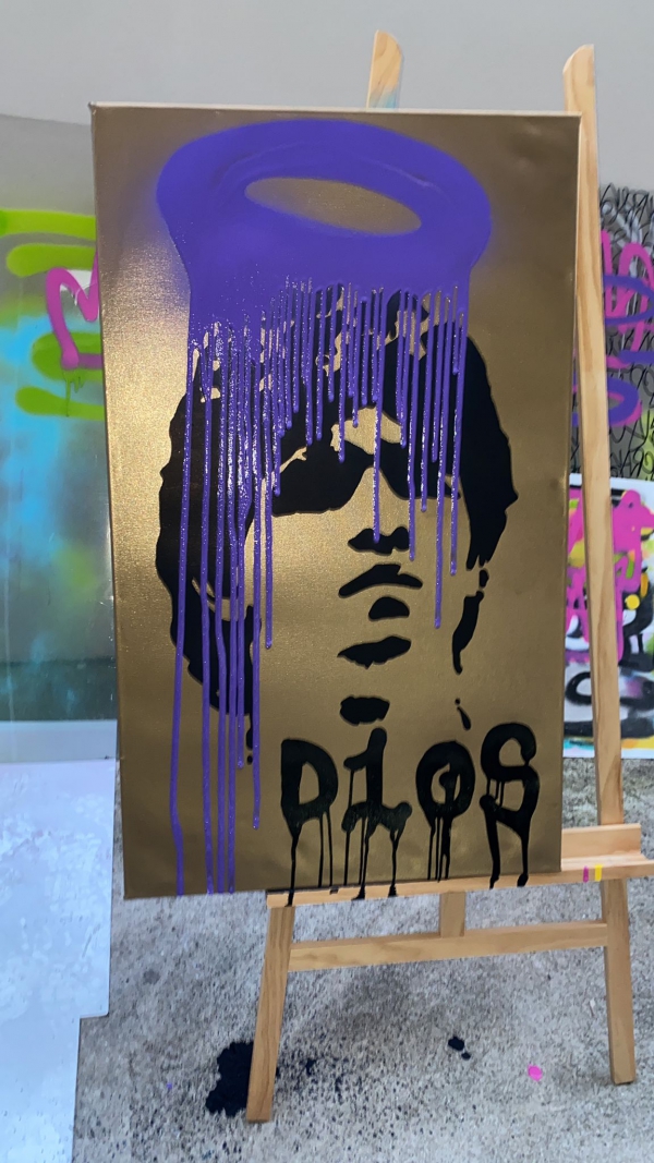 Diego Armando Maradona|Realizzazione dell'opera|Maradona con i colori del Napoli|Casa di Alessandro Lanza|||