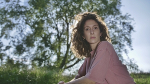 Da domani in radio 'Be Kind', il nuovo singolo di Franca Barone: il videoclip in anteprima|||