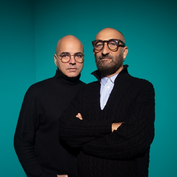 Gli stilisti Maurizio Modica e Pierfrancesco Gigliotti, che insieme hanno ideato MG4Coulture|||