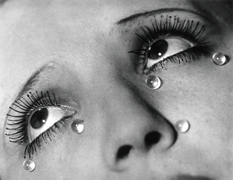 Forme di luce, la mostra di Man Ray a Palazzo Reale di Milano|||