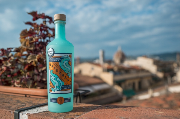 Il connubio tra musica e mixology firmato dal Gin Upperhand, distillato irlandese dal cuore italiano|||