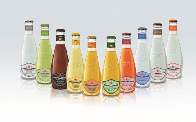 Le nuove bibite Sanpellegrino: linea bio e bottiglia in vetro|||