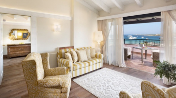 L&rsquo;Hotel Abi d&rsquo;Oru apre le porte alla cultura|||