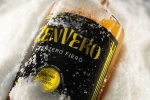 Rosa Vero: il cocktail dell&rsquo;estate che profuma di zen(zero)