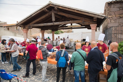 Wine, fregula e cassola: a fine novembre la due-giorni enogastronomica a Neoneli (OR)|||