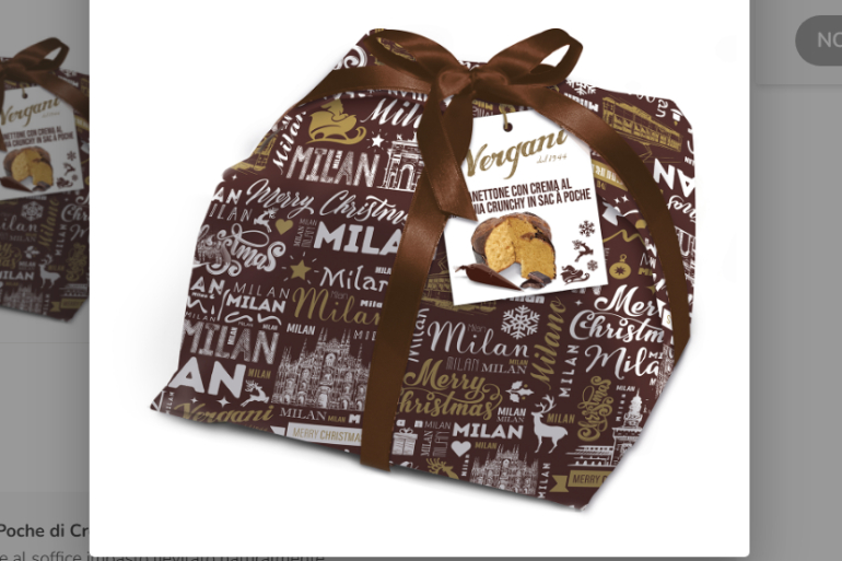 Panettone con sac &agrave; poche|||