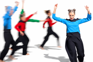 CARAVAN: la nuova produzione OsteoporosysDanceTheatre &egrave; la narrazione di una partenza ineluttabile